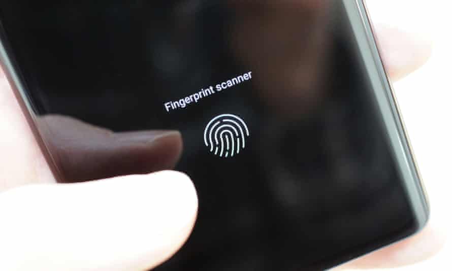 The in-display fingerprint scanner of the Xiaomi 12 Pro.