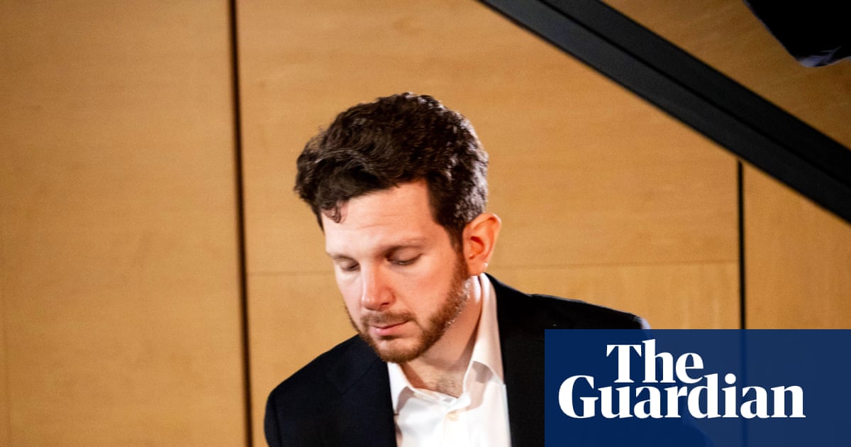 Jayson Gillham announces tour with Palestinian-Jordanian musician ahead of MSO court case