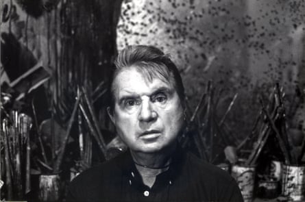 Francis Bacon di studionya pada tahun 1980.