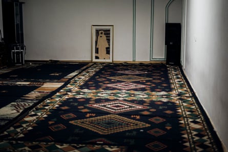 View of the mosque in the Gran Canaria Dahira prior to prayers. The photo of Amadou Bamba in the background is the only known one of the Mouride founder.