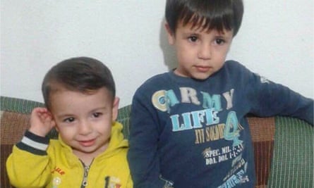 Alan Kurdi, left, and his brother Galib Kurdi.