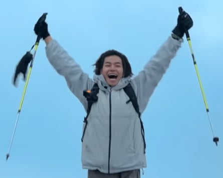 Four Korean entertainers mountaineer through some of their country’s snowiest peaks in Take a Hike!