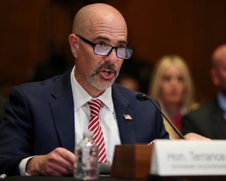 Drug Enforcement Agency director Terry Cole giving evidence to the US Senate.