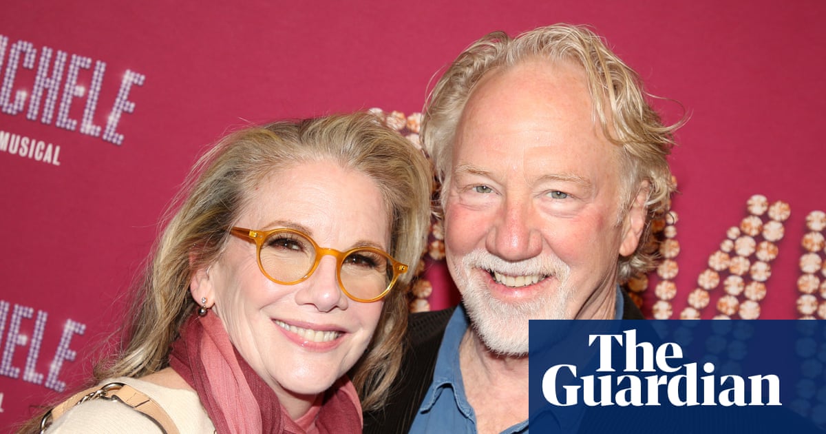 Melissa Gilbert Stands By Husband Timothy Busfield Amid Child Sexual Abuse Allegations: A Stark Reminder of Power Dynamics in Hollywood
