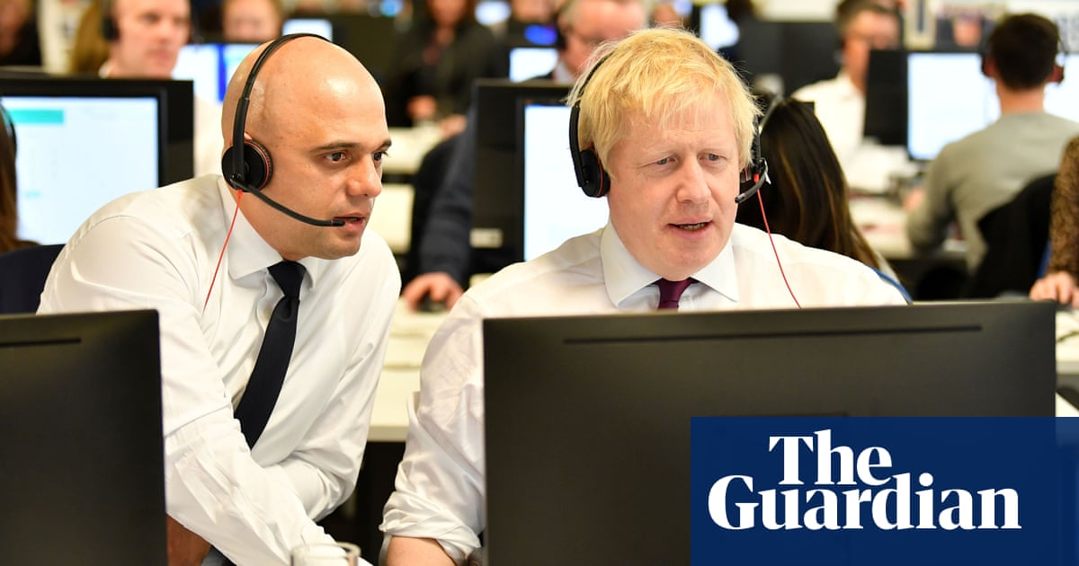 Experts sound alarm over PM's pledge to 'level up' UK economy
