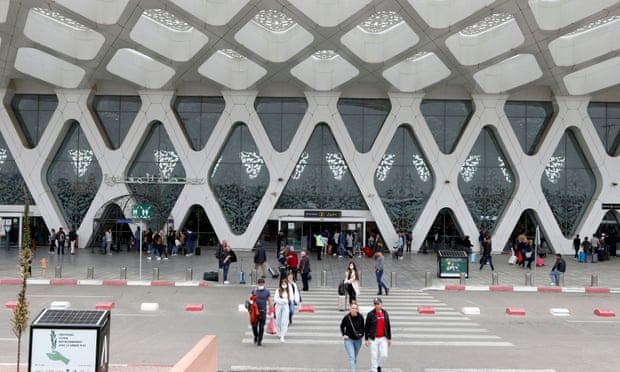 British Airways and easyJet cancelled flights to Marrakech on Wednesday ahead of the ban coming into force. Morocco,UK,Covid,coronavirus,EasyJet,Gatwick ,Manchester, Marrakech,Heathrow,Karl Aldred ,James Plowright,Kwasi Kwarteng,harbouchanews