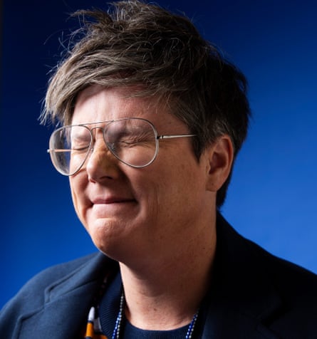 Portrait of Hannah Gadsby with her face screwed up