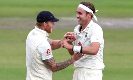 Ben Stokes (left) with his England teammate Stuart Broad in 2020
