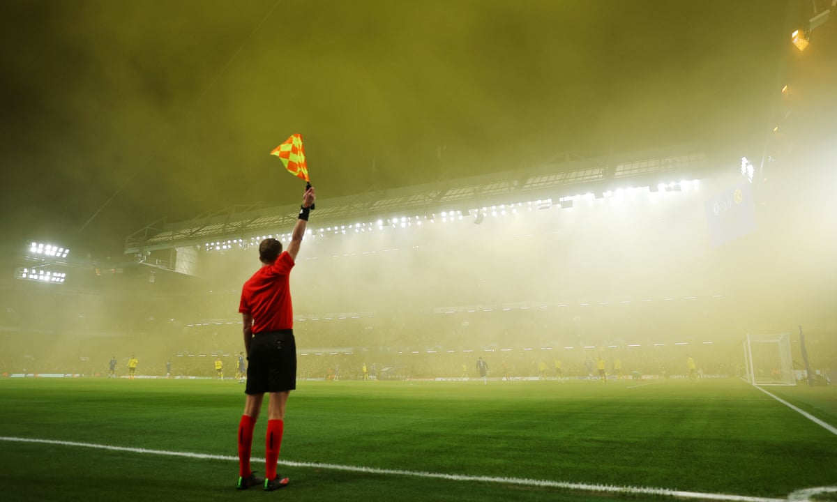 Opinion, Referee right to protect players from objects thrown on pitch