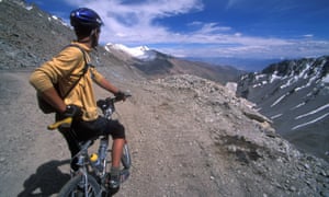 Mountain bike touring in Ladakh, India