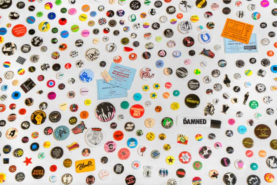 Too Fast to Live, Too Young to Die: Punk Graphics, 1976-1986