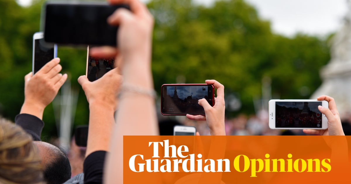Why it’s time to stop filming strangers in public for social media thrills | Jason Okundaye