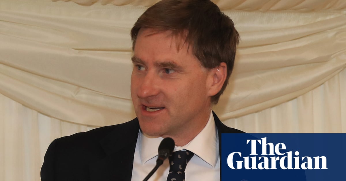 Former Tory minister criticised for lobbying role on Covid contract