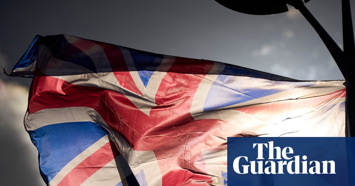 British Museum's plan for red, white and blue' ball sparks row