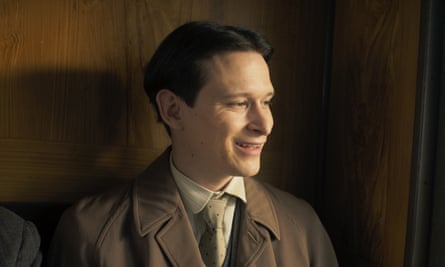 Joel Basman in Kafka.