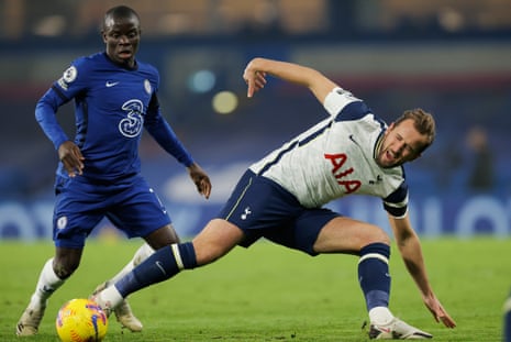N’Golo Kanté of Chelsea puts Tottenham’s Harry Kane under pressure