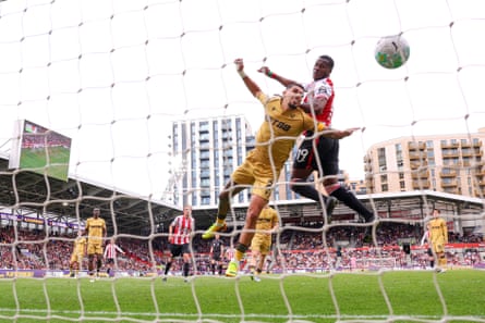 Dango Ouattara scores with a header.