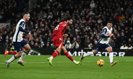 Dominik Szoboszlai puts Liverpool 3-1 ahead.