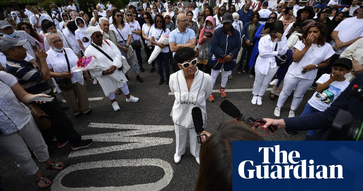 Zara Aleena: hundreds dressed in white gather in east London for silent vigil