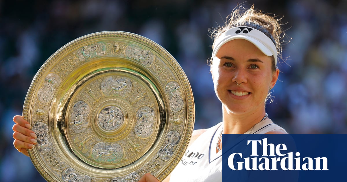 Linda Noskova fends off Muchova fightback to win first grand slam title at Wimbledon