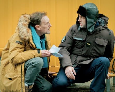 JP Rouve as David Rousseau, Guillaume Gouix as Adjudant Louvetot