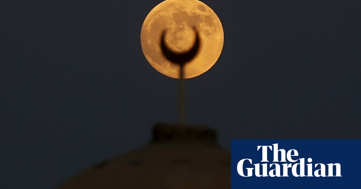 Луна в египте фото Луна в египте фото