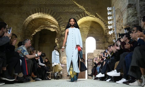 Labvins Lanvin's new designer reinvents house's original style | Paris fashion ...