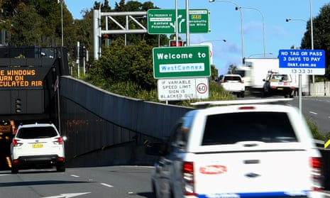 Cars entering Westconnex tunnel
