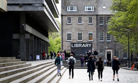 Students outside the University of Edinburgh's main library.