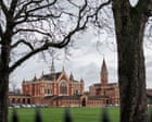 Milne, nuovo capo di Dulwich College, affronta le accuse di razzismo adolescenziale di Nigel Farage