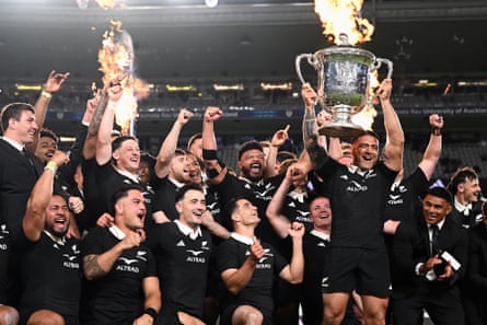 Codie Taylor and the All Blacks celebrate holding on to the Bledisloe Cup with a win against the Wallabies at Eden Park