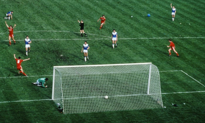 How Everton Lost The Fa Cup And League And Super Cup To Liverpool In 1986 Football The Guardian