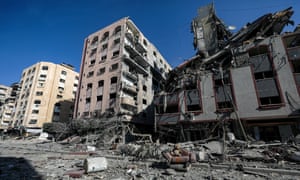 “نحن معزولون تمامًا”: داخل غزة مع اشتداد الحرب الإسرائيلية – بودكاست | أخبار “نحن معزولون تمامًا”: داخل غزة مع اشتداد الحرب الإسرائيلية – بودكاست | أخبار