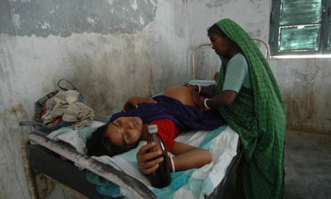 Risking lives of mothers and children': India condemned for cuts to  benefits | Maternal health | The Guardian