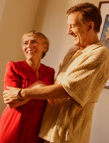 Saskia Reeves and Clive Owen star in End at the National Theatre.