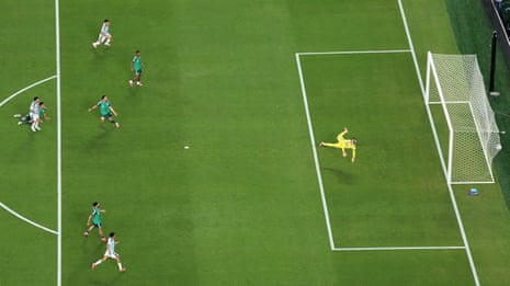 Lionel Messi scores an outrageous opening goal for Argentina!
