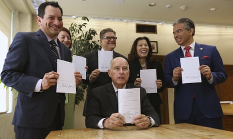 California governor Jerry Brown signed a bill Tuesday making the state the first in the US to end bail.