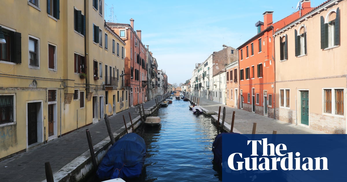 Don T Travel Don T Socialise Stay Inside Italy S Coronavirus