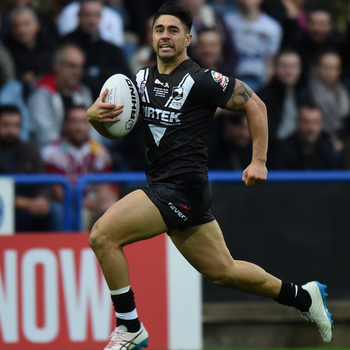 photo Shaun Johnson Instagram shaun johnson signs three year deal