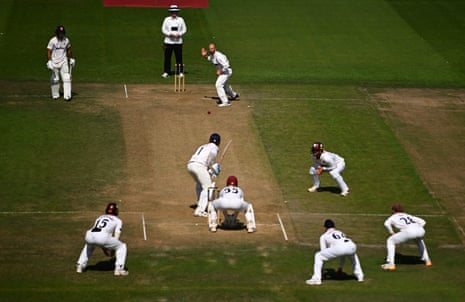 Jack Leach of Somerset bowls against Essex