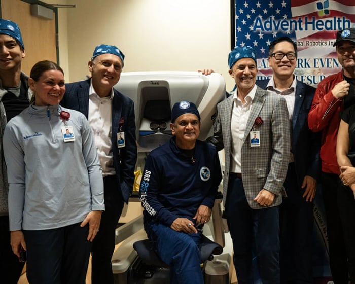 Doctor performs first telerobotic surgery in US, removing prostate from 35 miles away