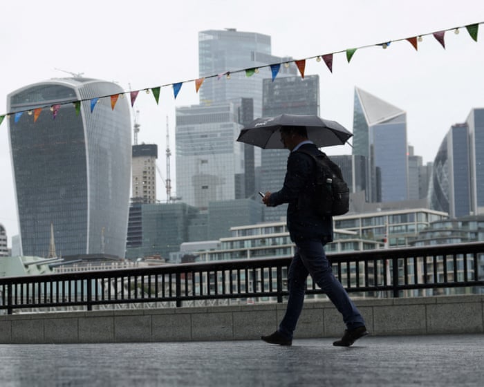 Reeves’s plan to ditch income tax rise prompts government bond sell-off