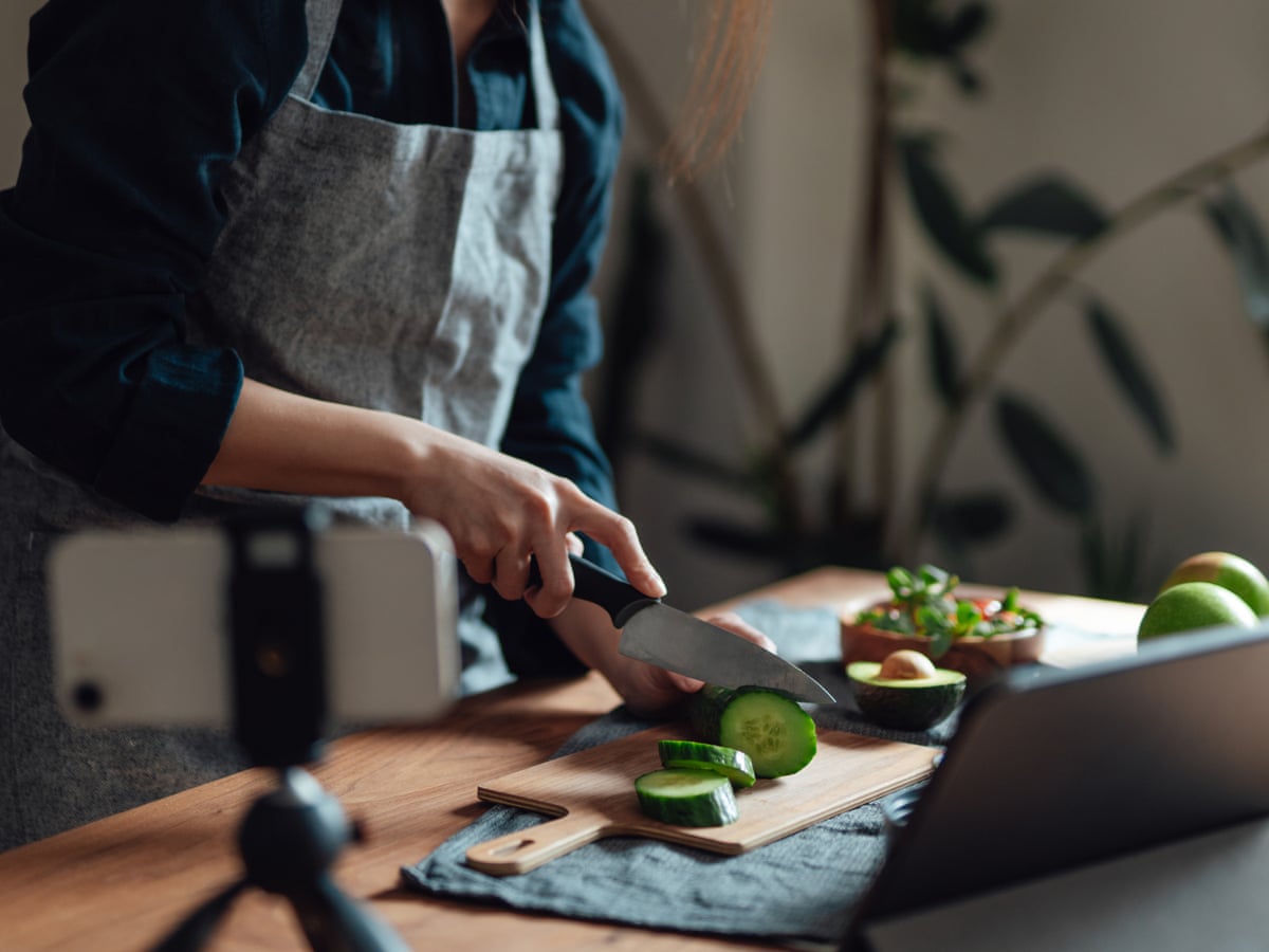 How Google AI Summaries are "Ruining" Recipe Writers' Livelihoods
