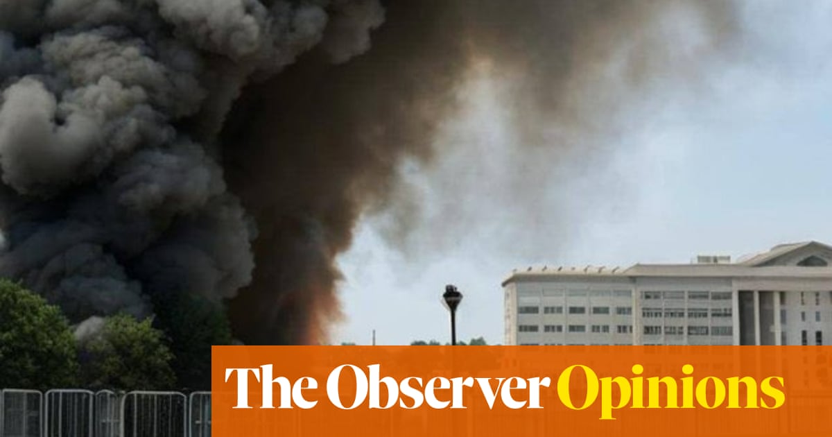 A tsunami of AI misinformation will shape next year’s knife-edge elections