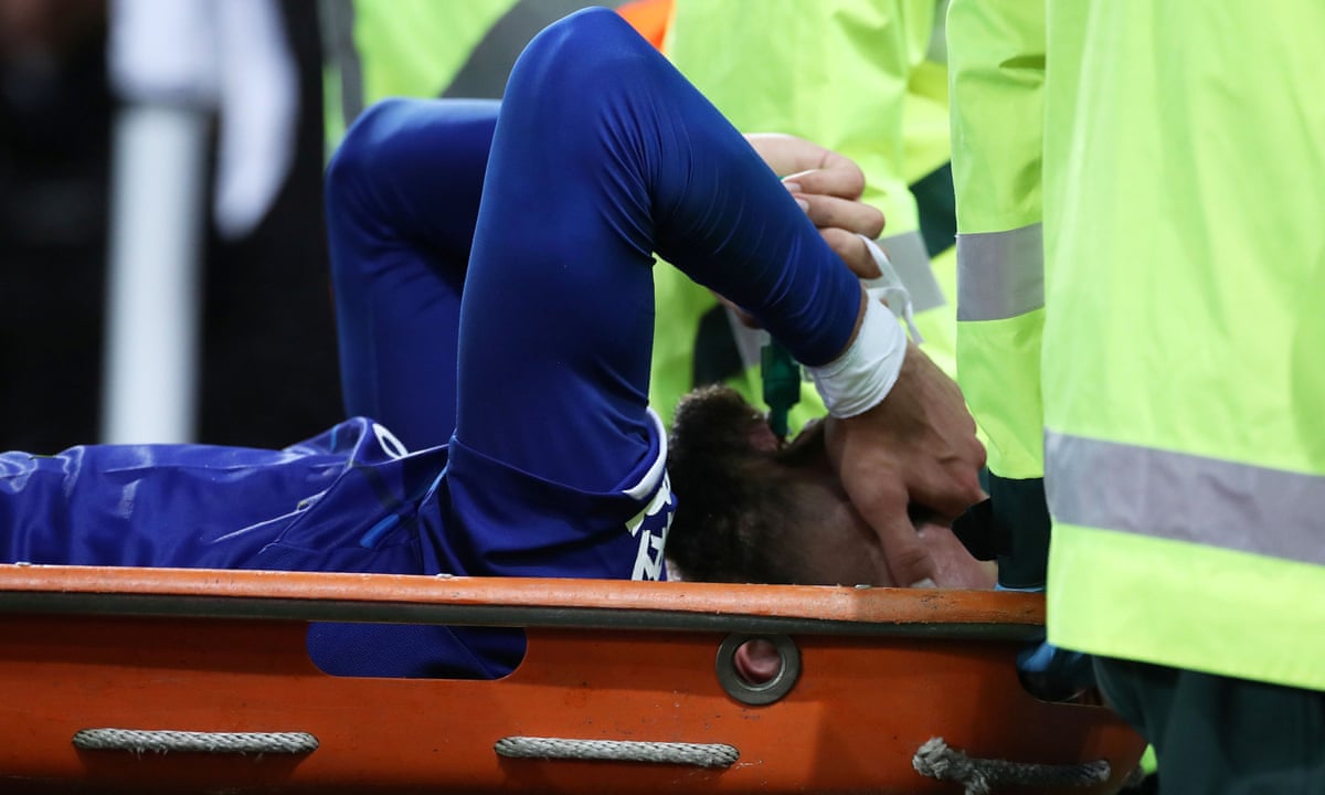 Everton Confirm Surgery On Andre Gomes S Ankle Went Extremely Well Football The Guardian