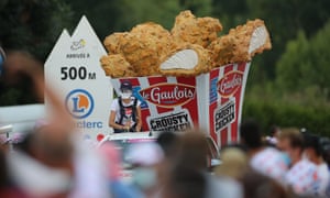 Crousty chicken display in the caravan ahead of stage 16.
