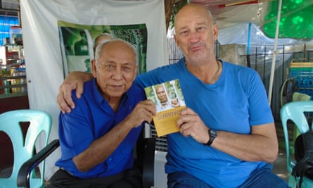 John Kirkaldy with Chum Mey at Tuol Sleng prison