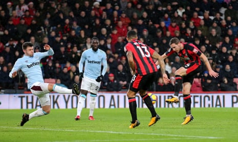 Dan Gosling thumps the ball home to get Bournemouth back on level terms.