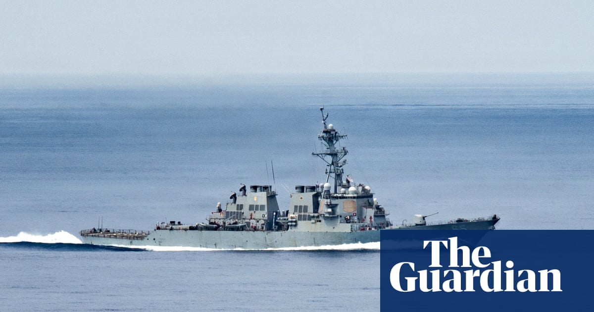 US Navy destroyer adrift in South China Sea for four days after losing power