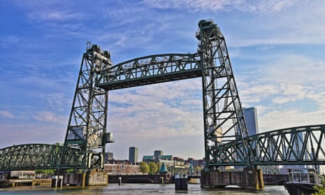 The Koningshaven bridge, known to Rotterdammers as De Hef.